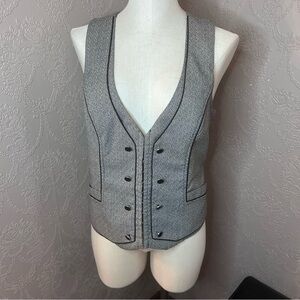 Maurices XL 90’s Y2K style vest great condition